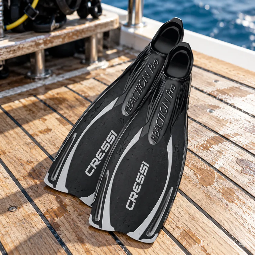 Generated product image of Cressi Reaction Pro on a dive-boat deck